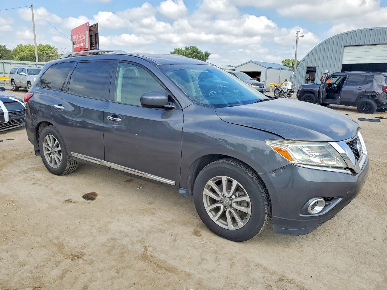2014 Nissan Pathfinder Sl - Image 4
