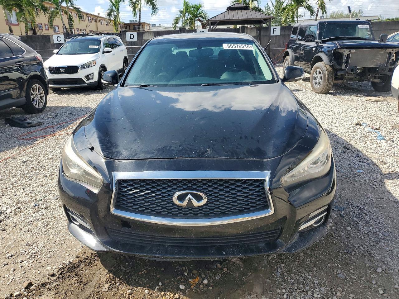 2015 Infiniti Q50 Premium - Фото 5