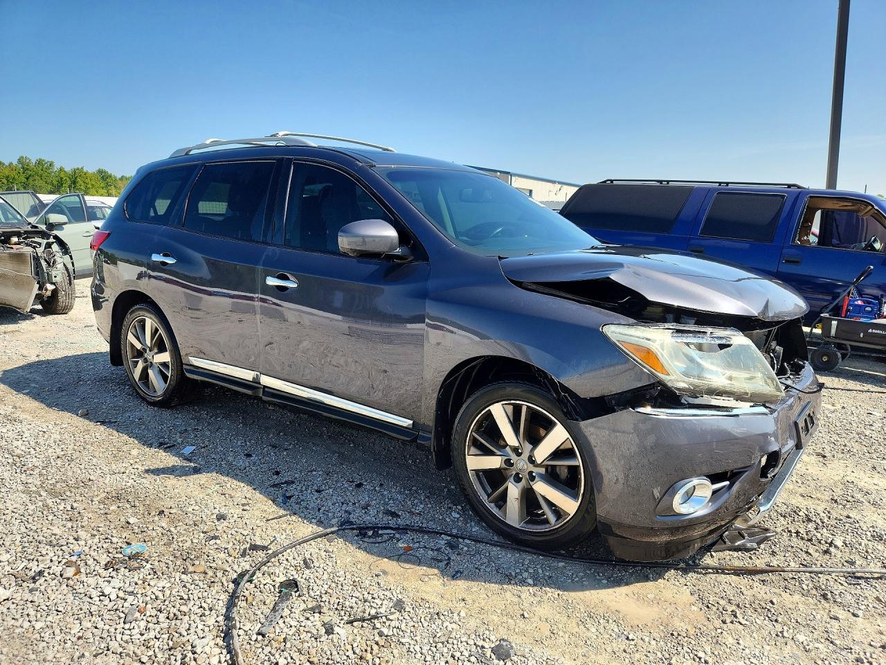 2014 Nissan Pathfinder S - Фото 4
