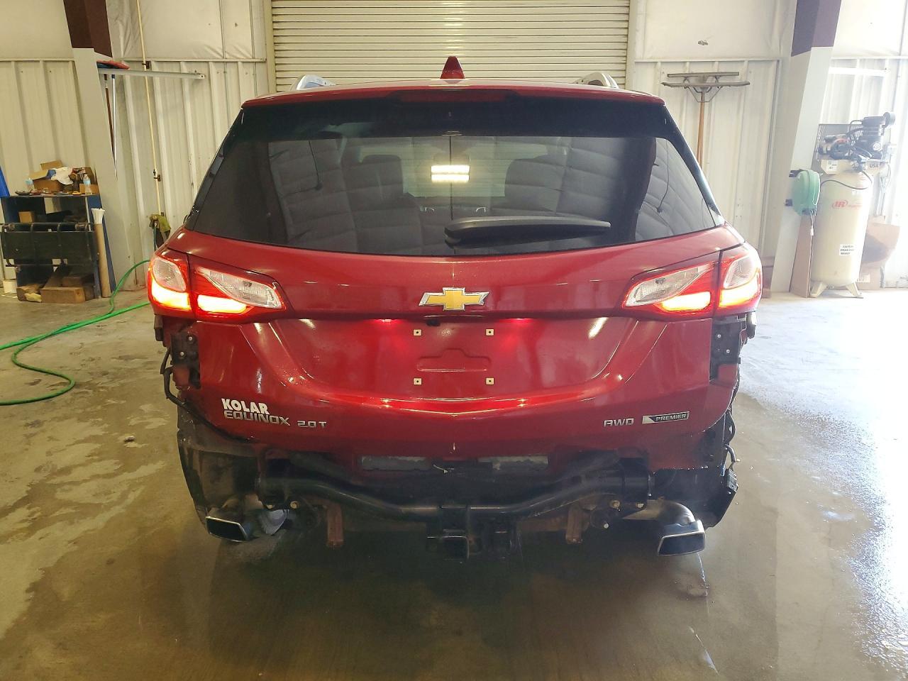 2018 Chevrolet Equinox Premier - Фото 6