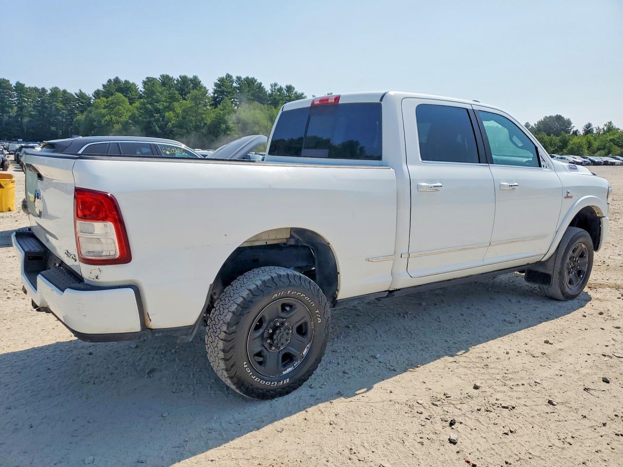 2022 Ram 2500 Limited - Фото 3