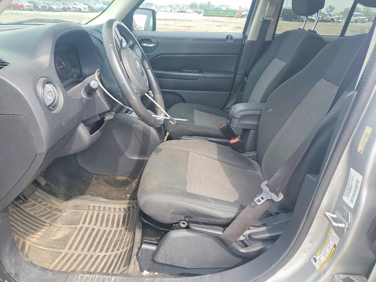 2014 Jeep Patriot Latitude - Фото 7