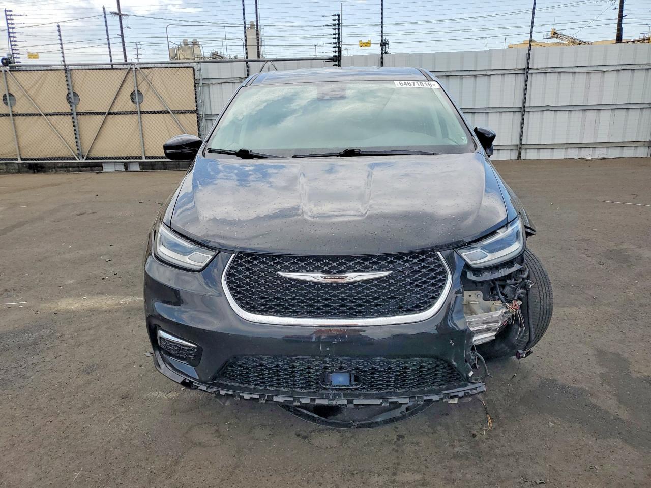 2024 Chrysler Pacifica Touring L - Фото 5