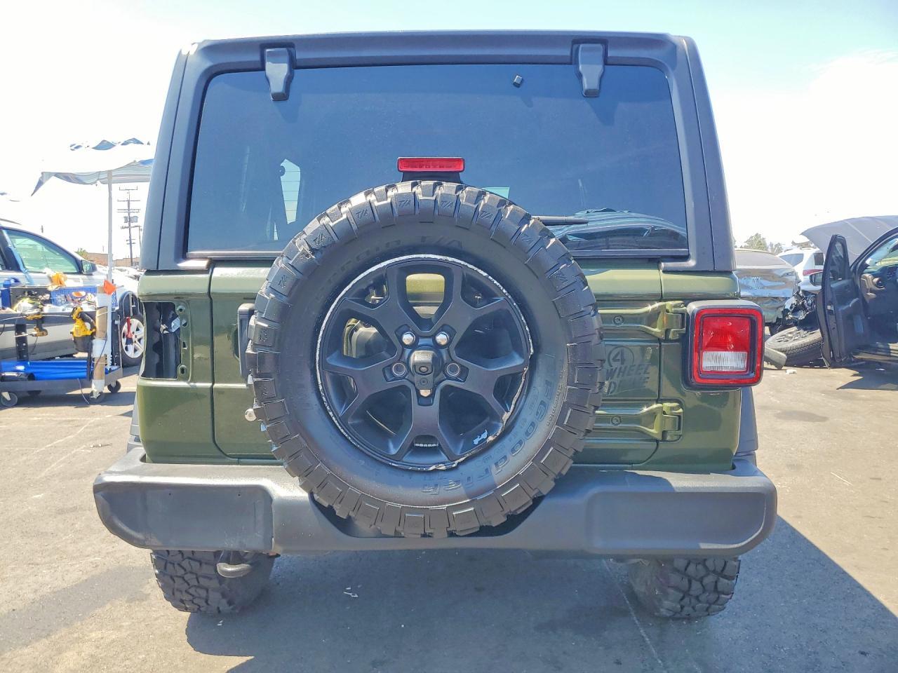 2022 Jeep Wrangler Unlimited Sport - Фото 6