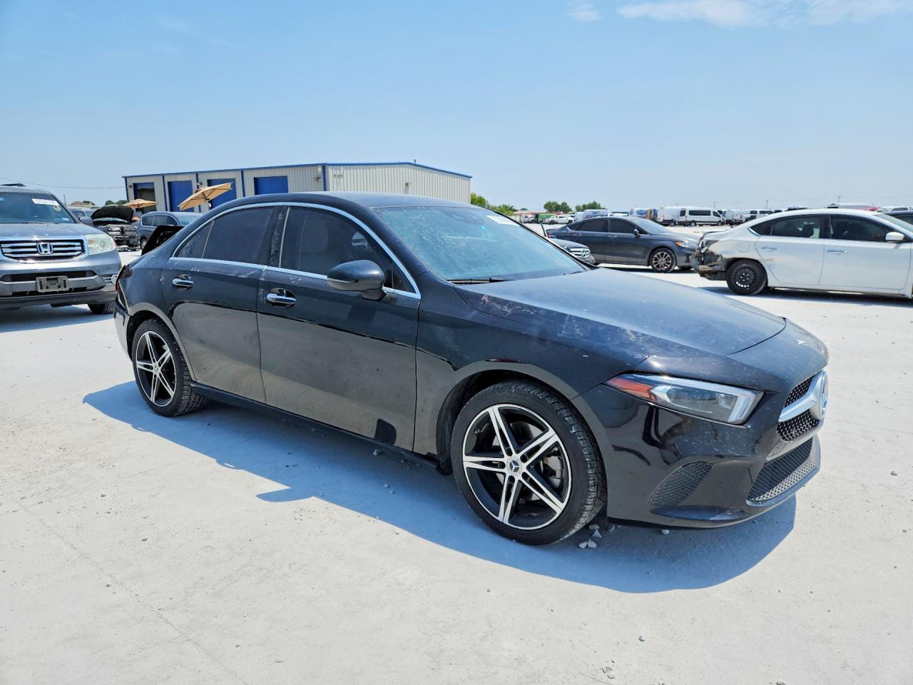 2019 Mercedes-Benz A 220 4Matic - Фото 4