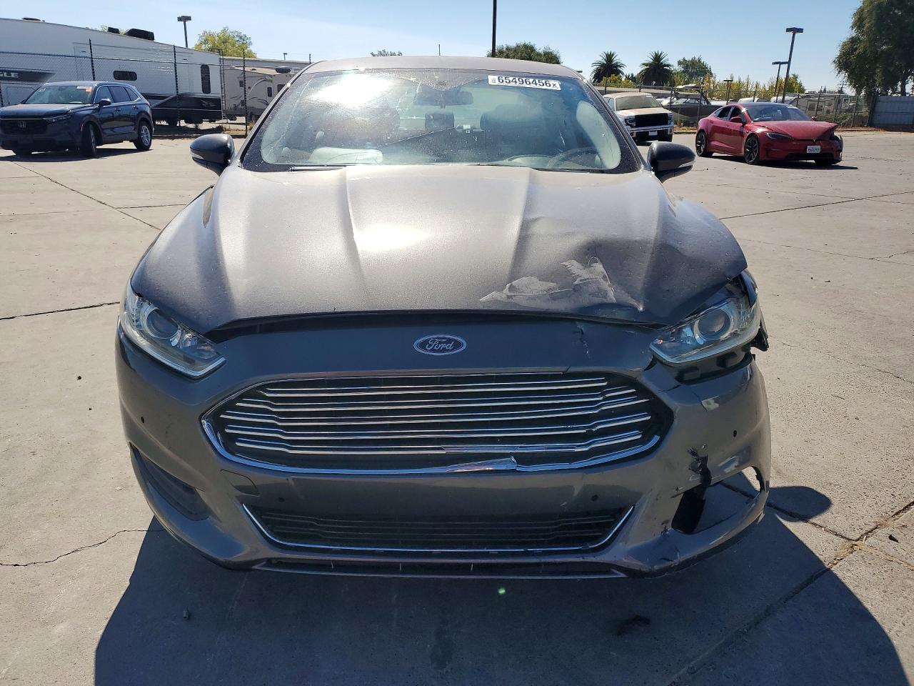 2015 Ford Fusion Se - Фото 5
