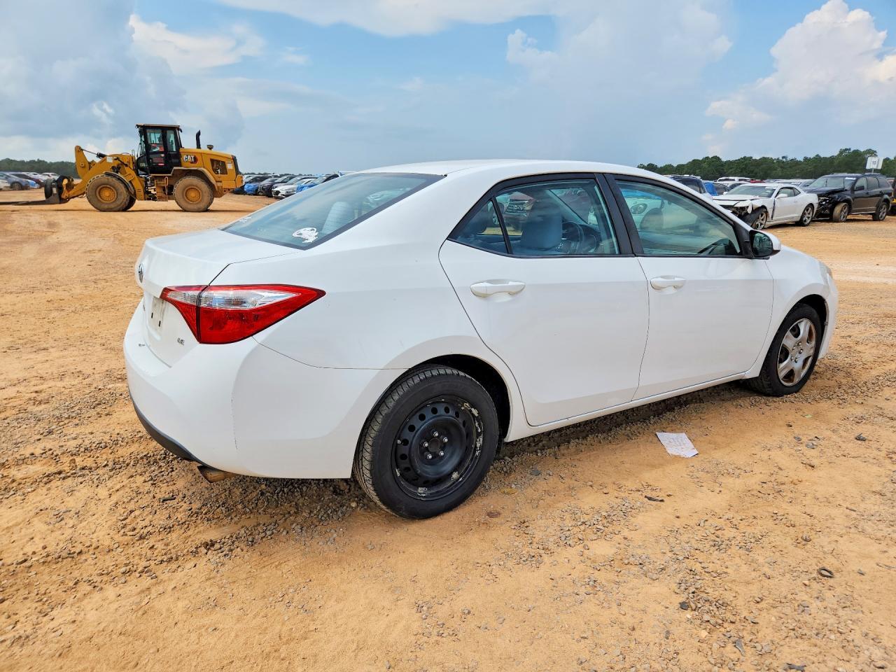 2014 Toyota Corolla Le - Фото 3