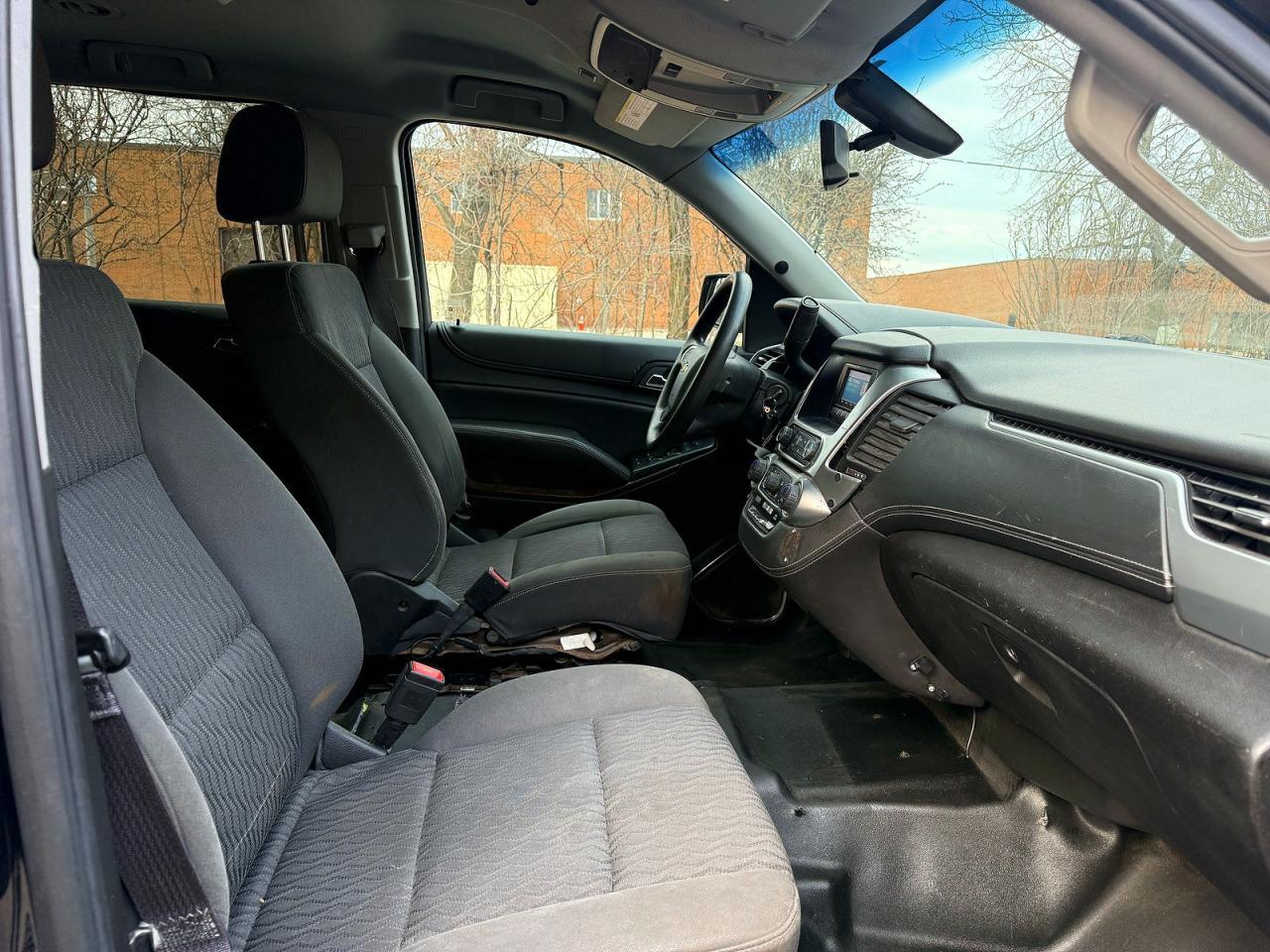 2015 Chevrolet Suburban K1500 - Image 5
