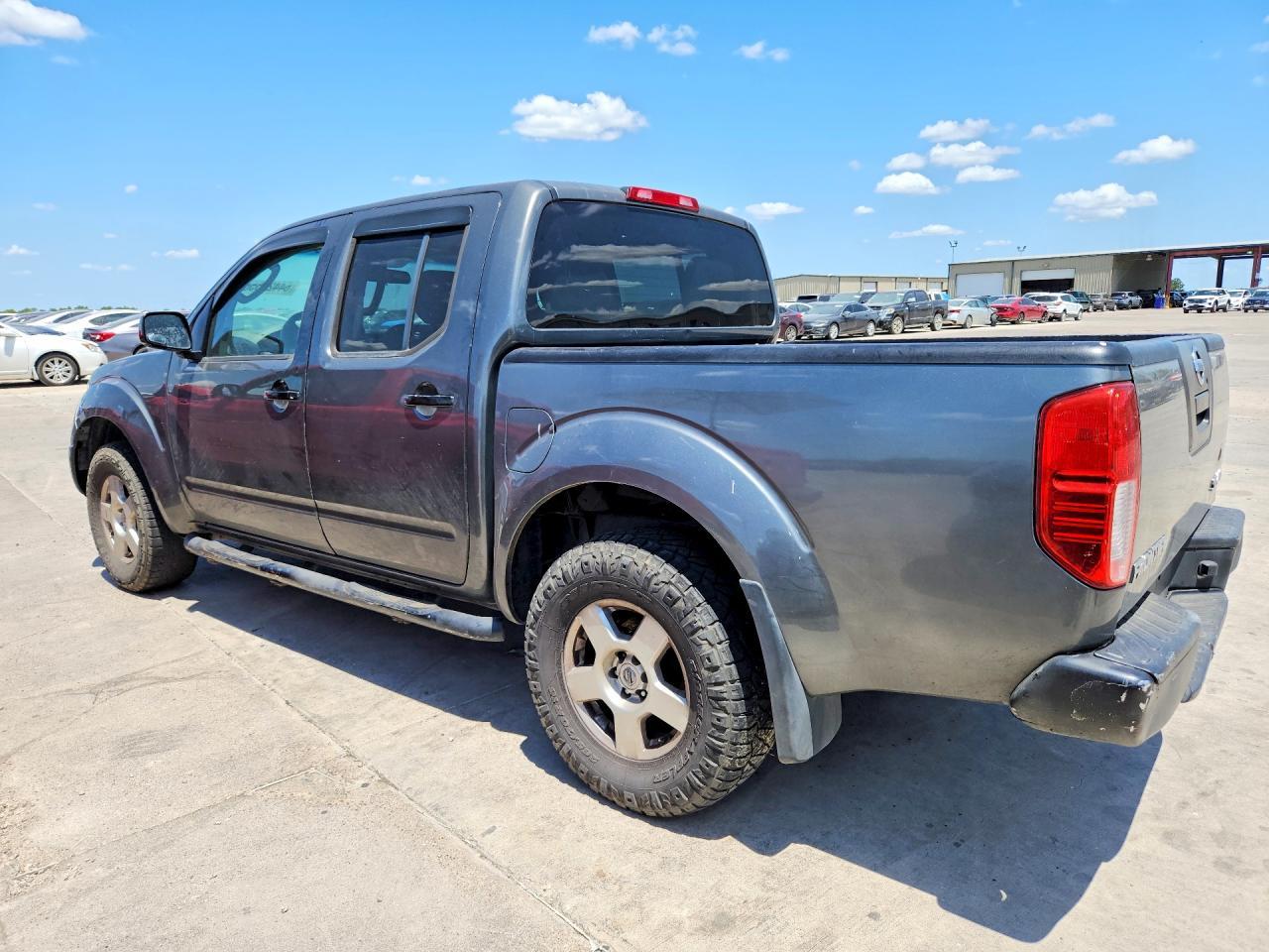 2008 Nissan Frontier Se V6 - Image 2