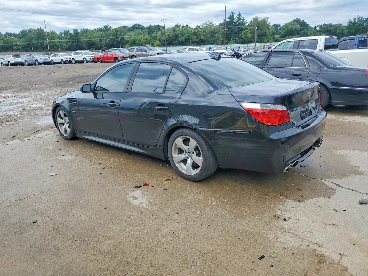 2007 BMW 550 I - Фото 2