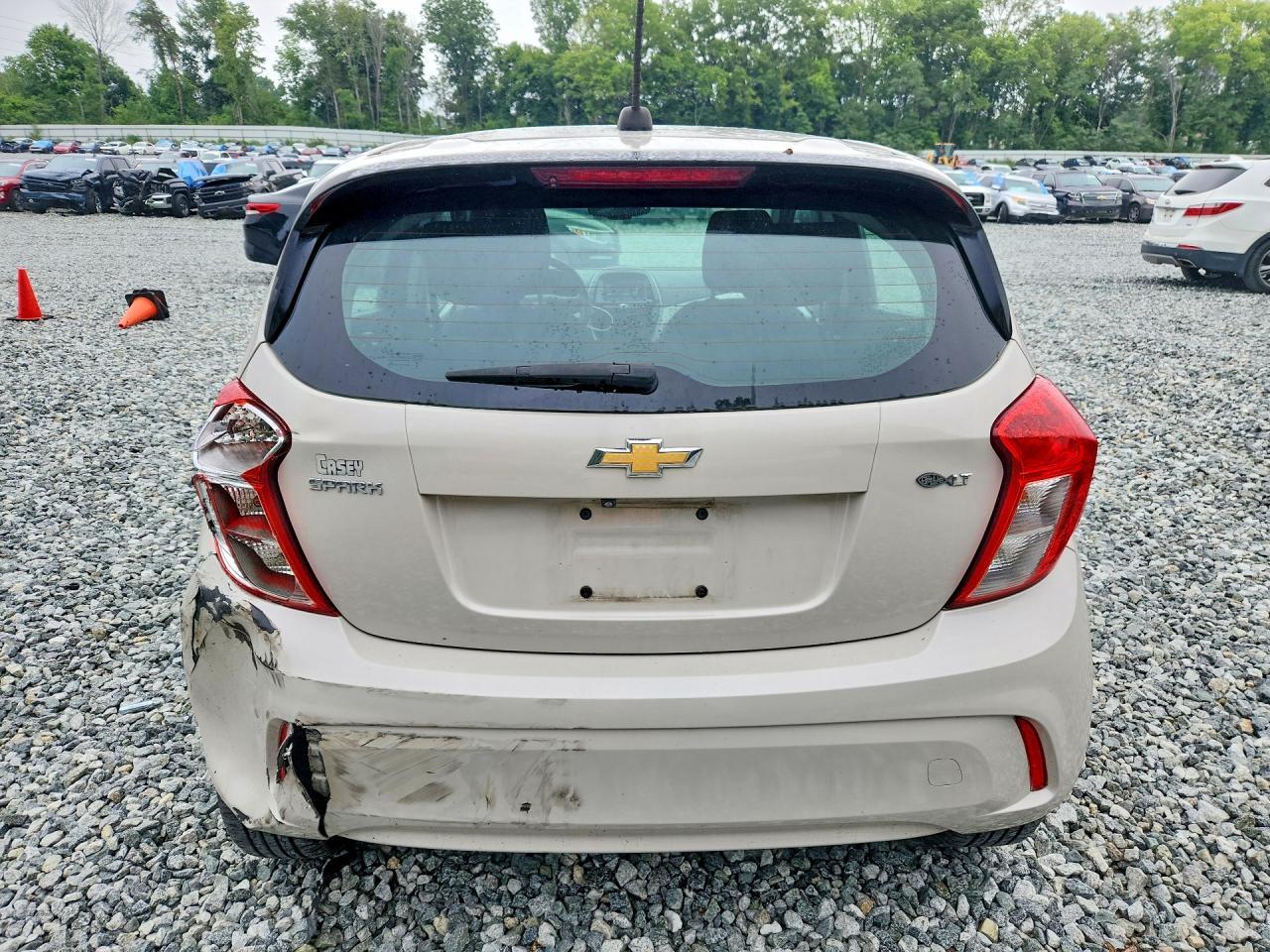 2016 Chevrolet Spark 1Lt - Image 6