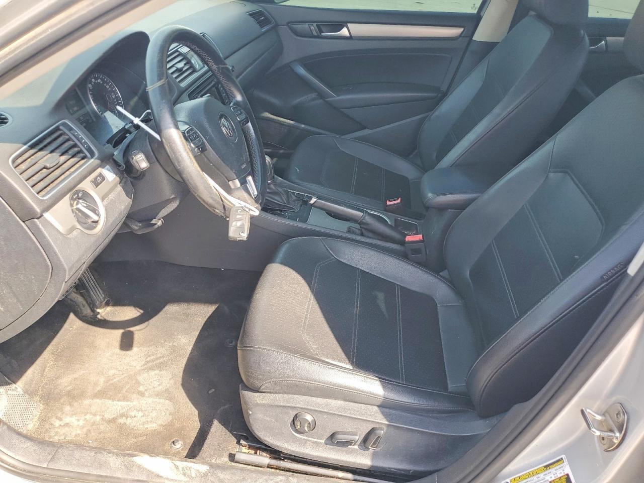 2015 Volkswagen Passat Se - Фото 7