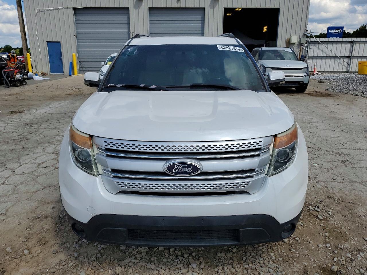 2012 Ford Explorer Limited - Image 5