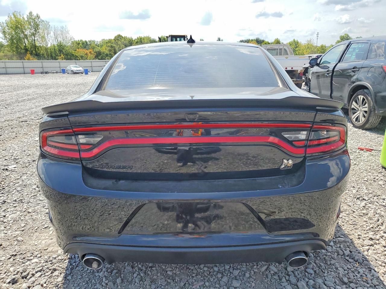 2016 Dodge Charger R/T Scat Pack - Image 6