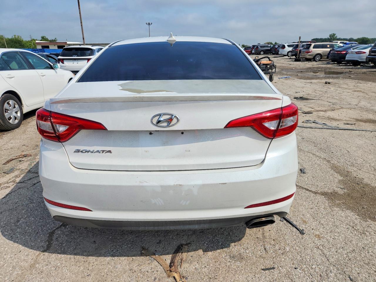 2016 Hyundai Sonata Se - Image 6