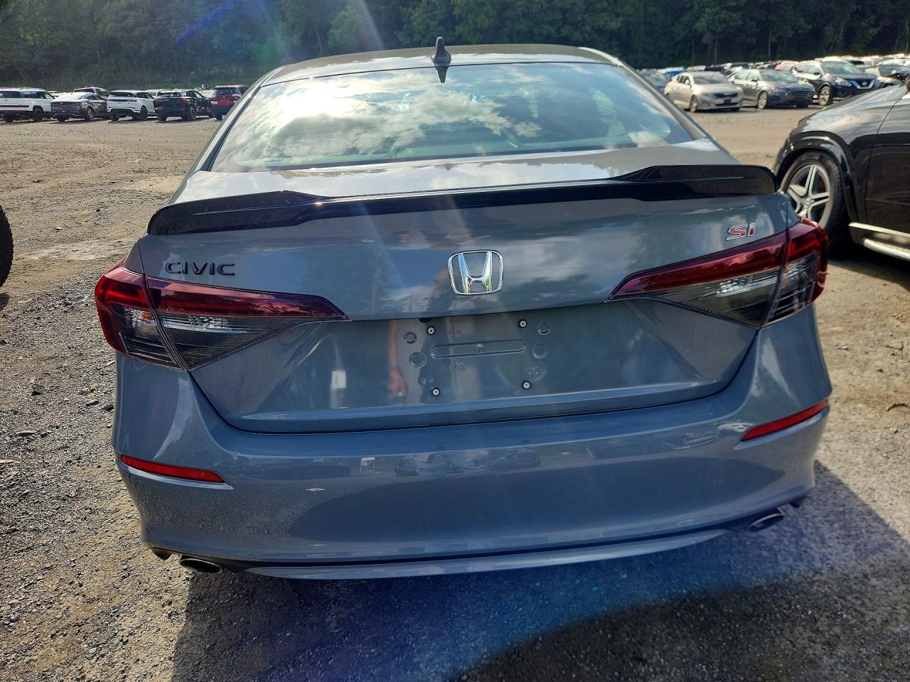 2026 Honda Civic Si - Image 6