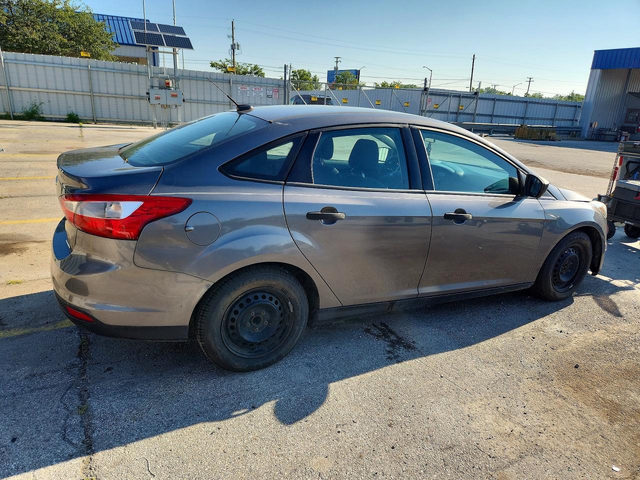 2013 Ford Focus S - Фото 3