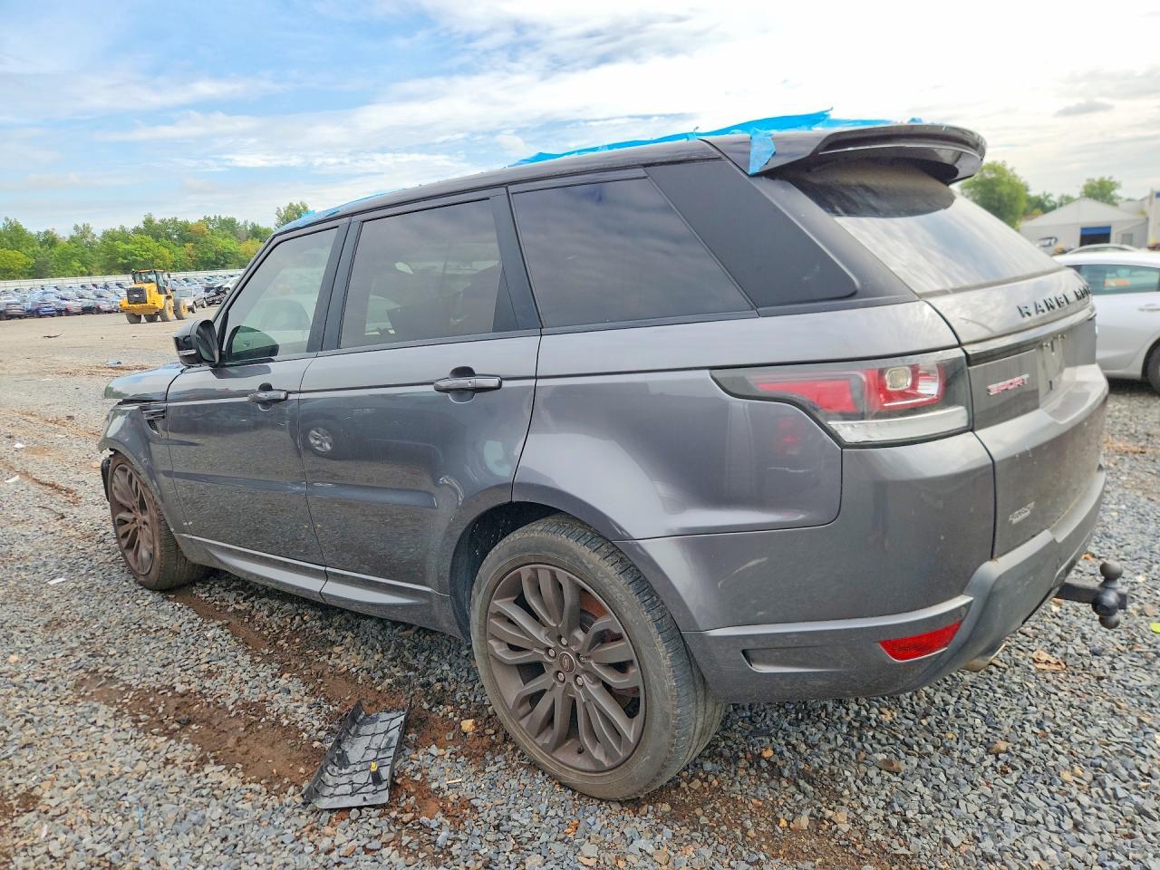2016 Land Rover Range Rover Sport Hst - Image 2