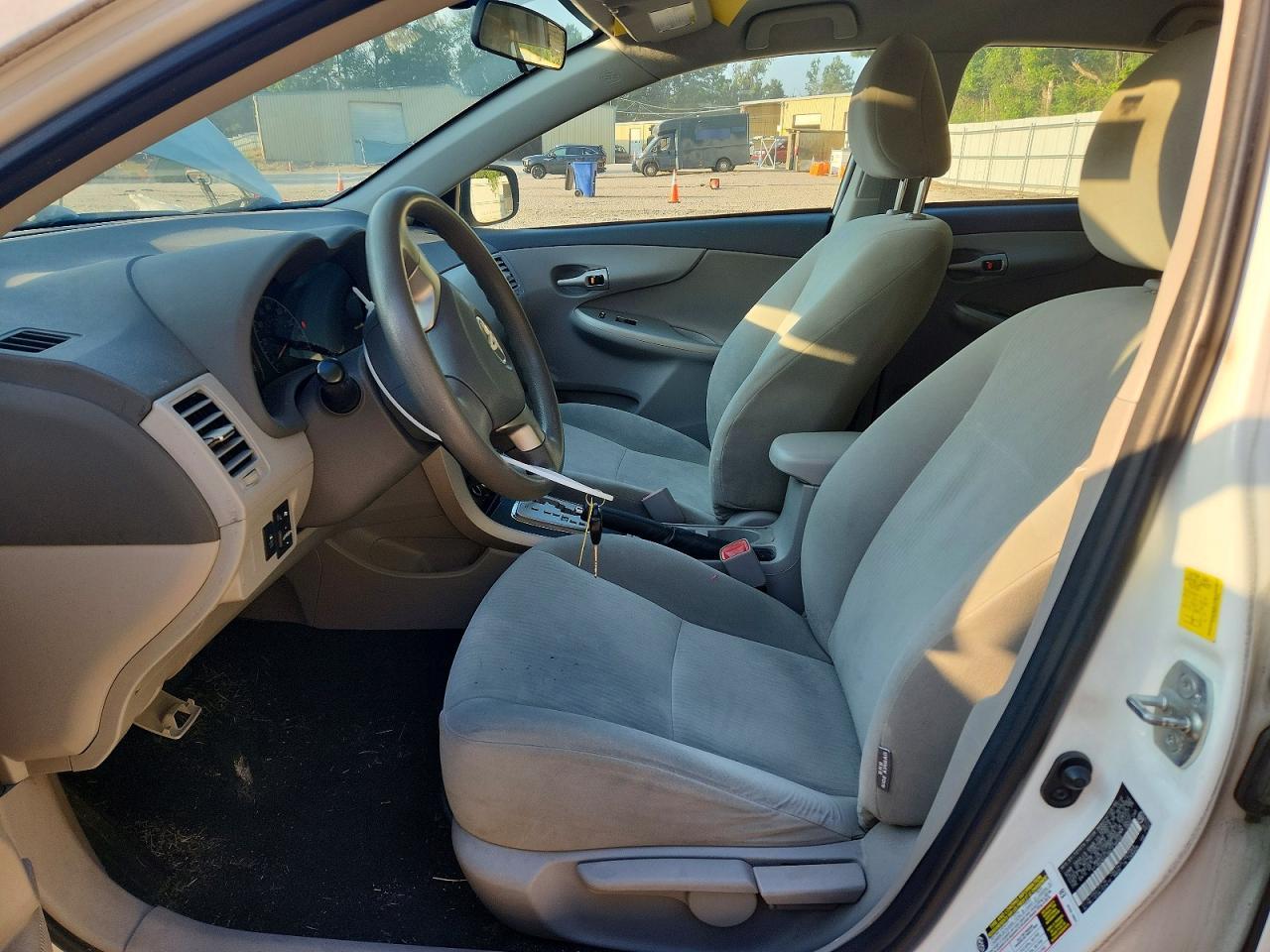 2010 Toyota Corolla Le - Фото 7