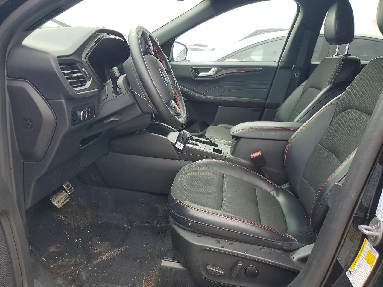 2023 Ford Escape St Line Elite - Image 7