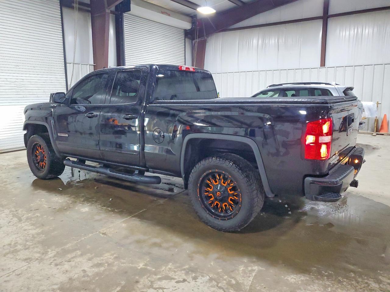 2018 GMC Sierra K1500 - Фото 2