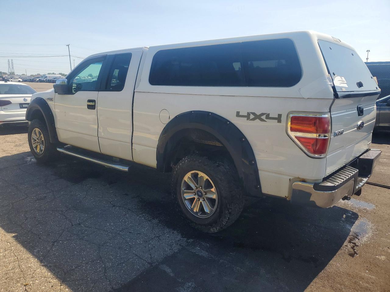 2014 Ford F150 Super Cab - Фото 2