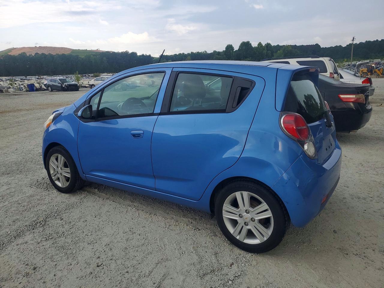 2015 Chevrolet Spark 1Lt - Фото 2