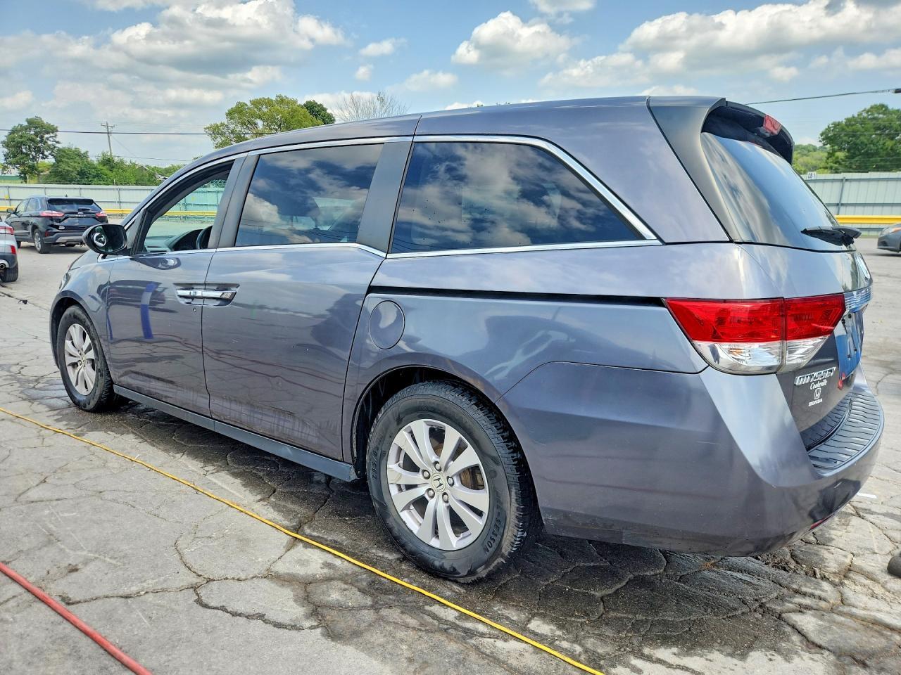 2016 Honda Odyssey Exl - Фото 2