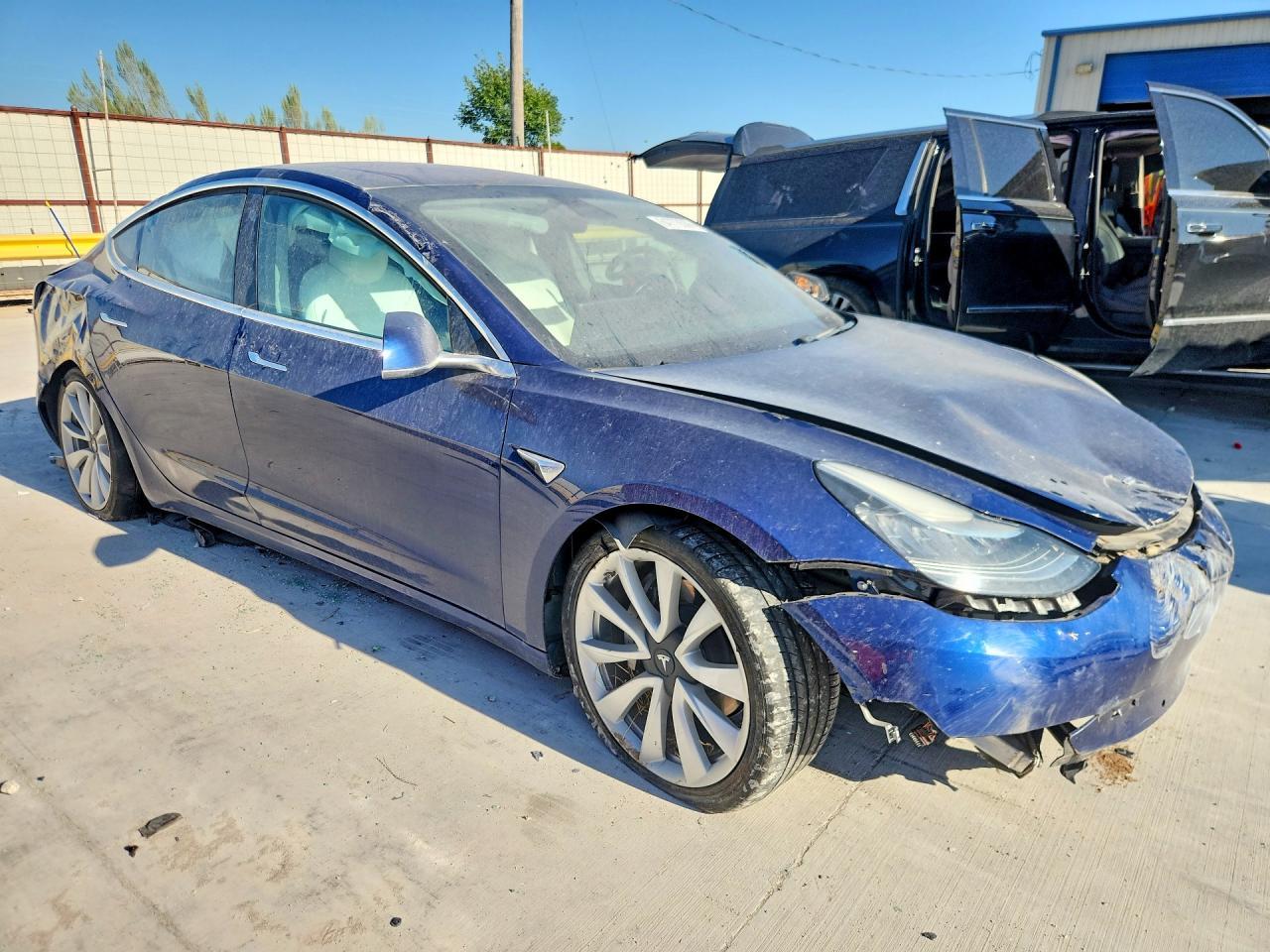2018 Tesla Model 3 - Фото 4