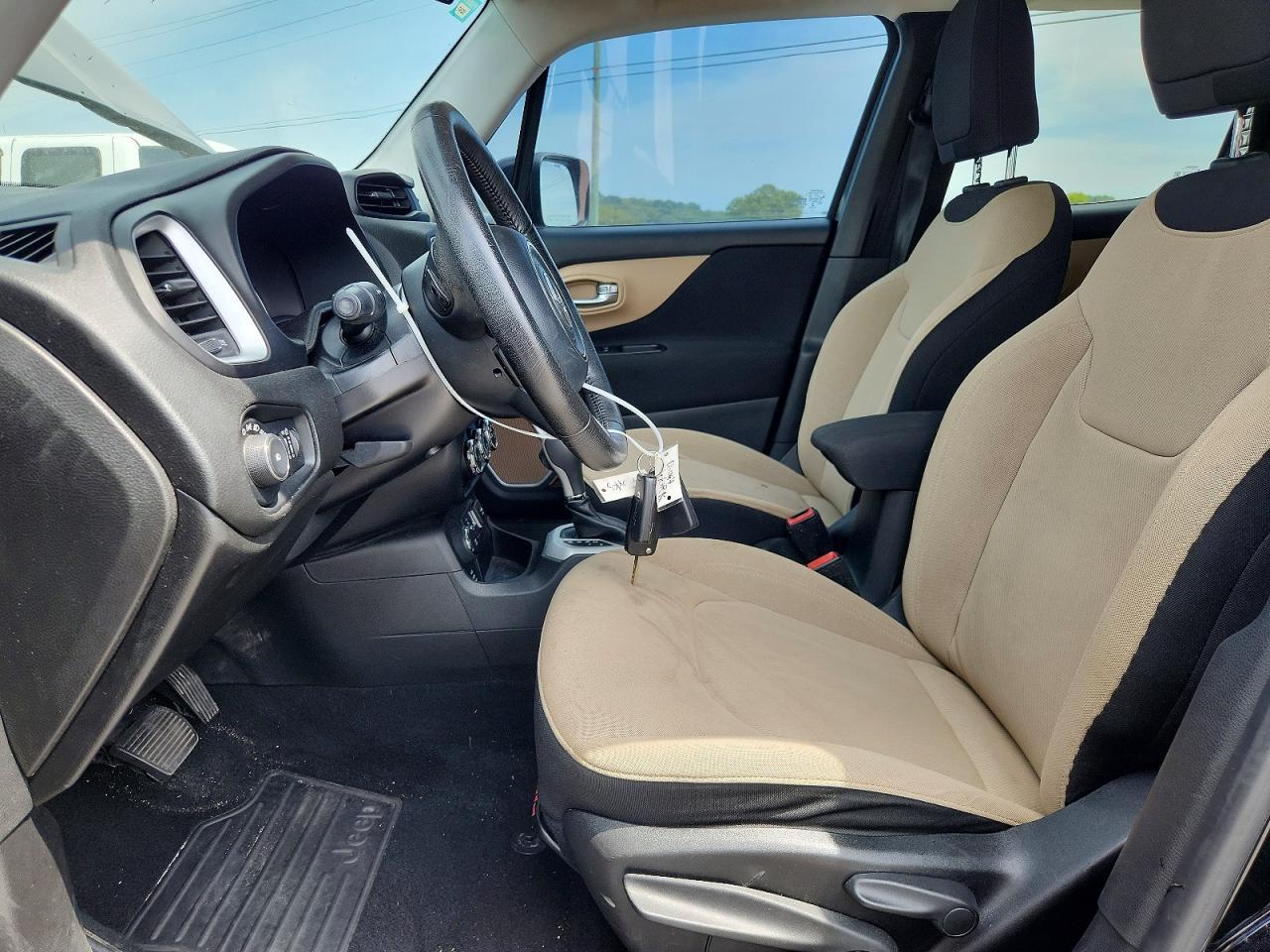 2015 Jeep Renegade Latitude - Фото 7