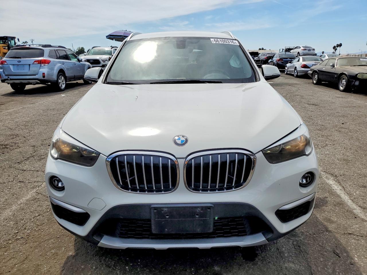 2018 BMW X1 xDrive28I - Фото 5