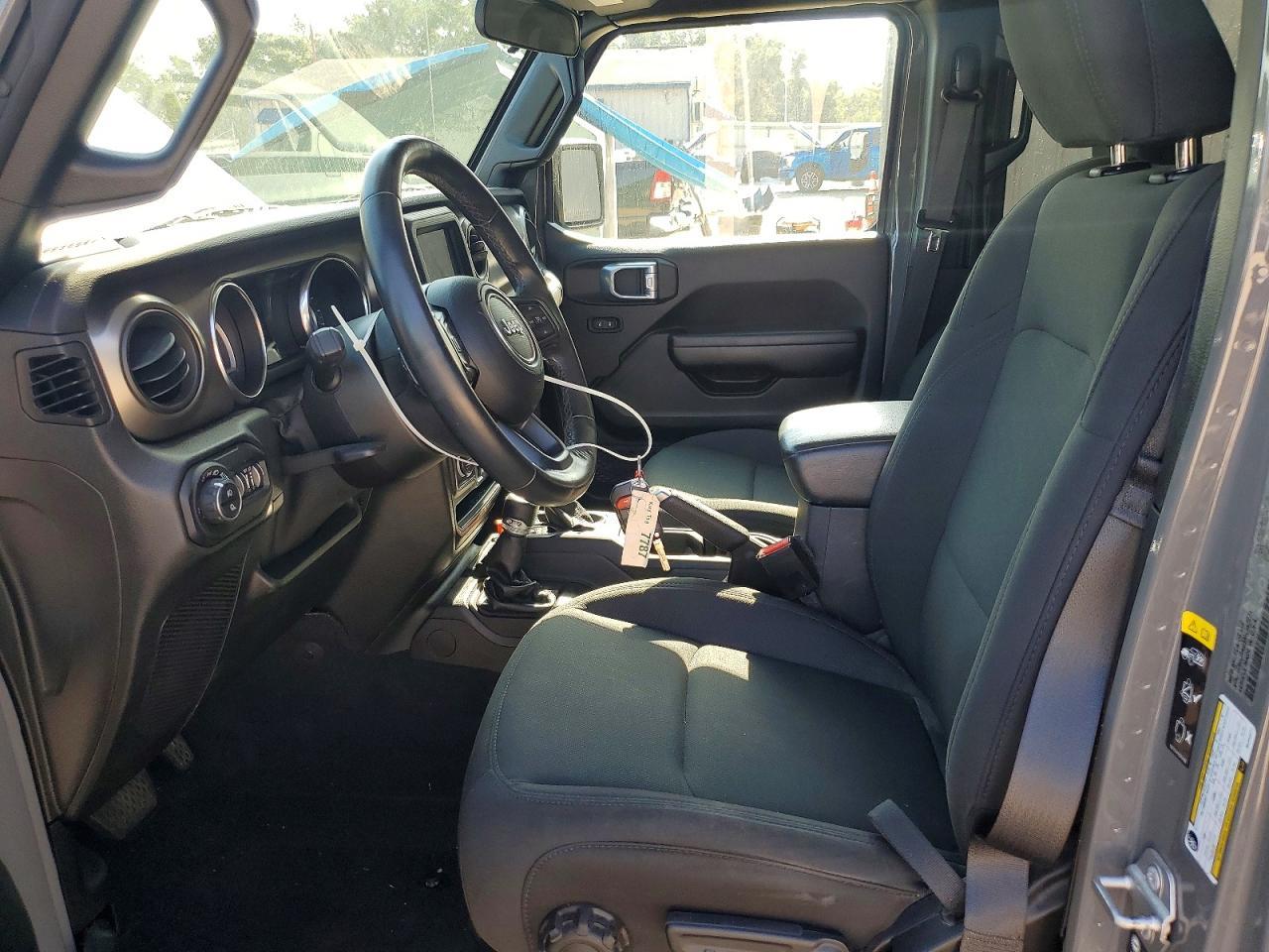 2021 Jeep Gladiator Sport - Image 7
