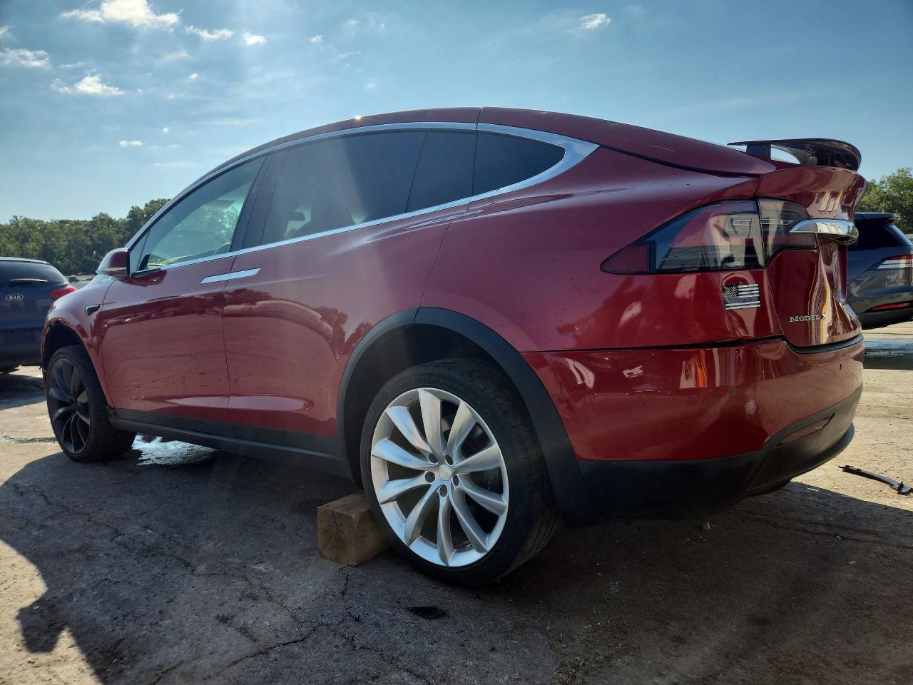 2019 Tesla Model X - Фото 2