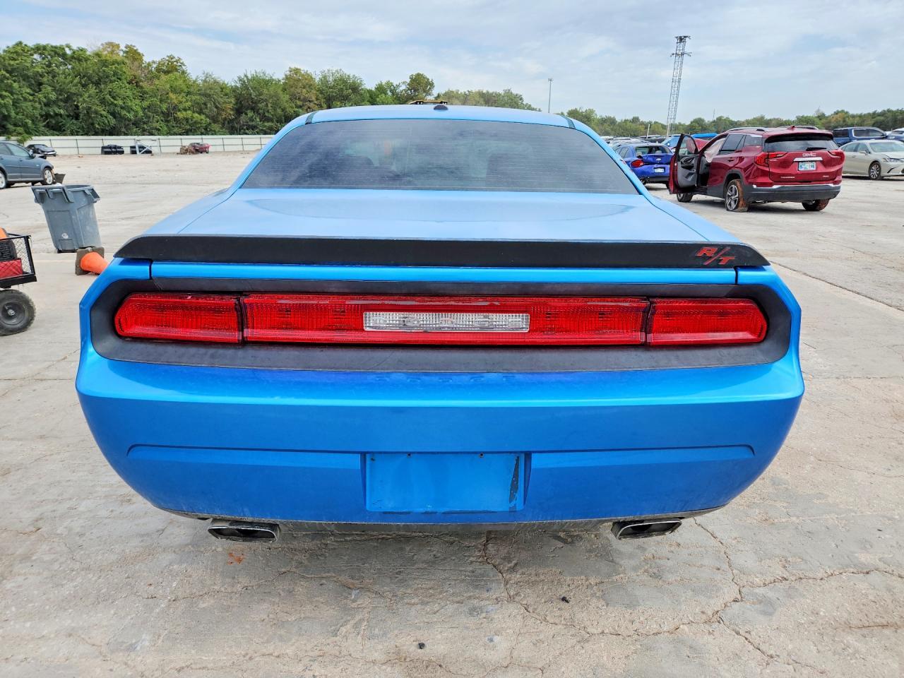 2010 Dodge Challenger R/T - Image 6