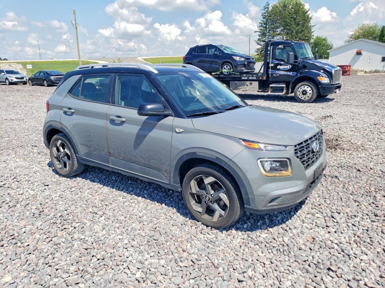 2022 Hyundai Venue Limited - Фото 4