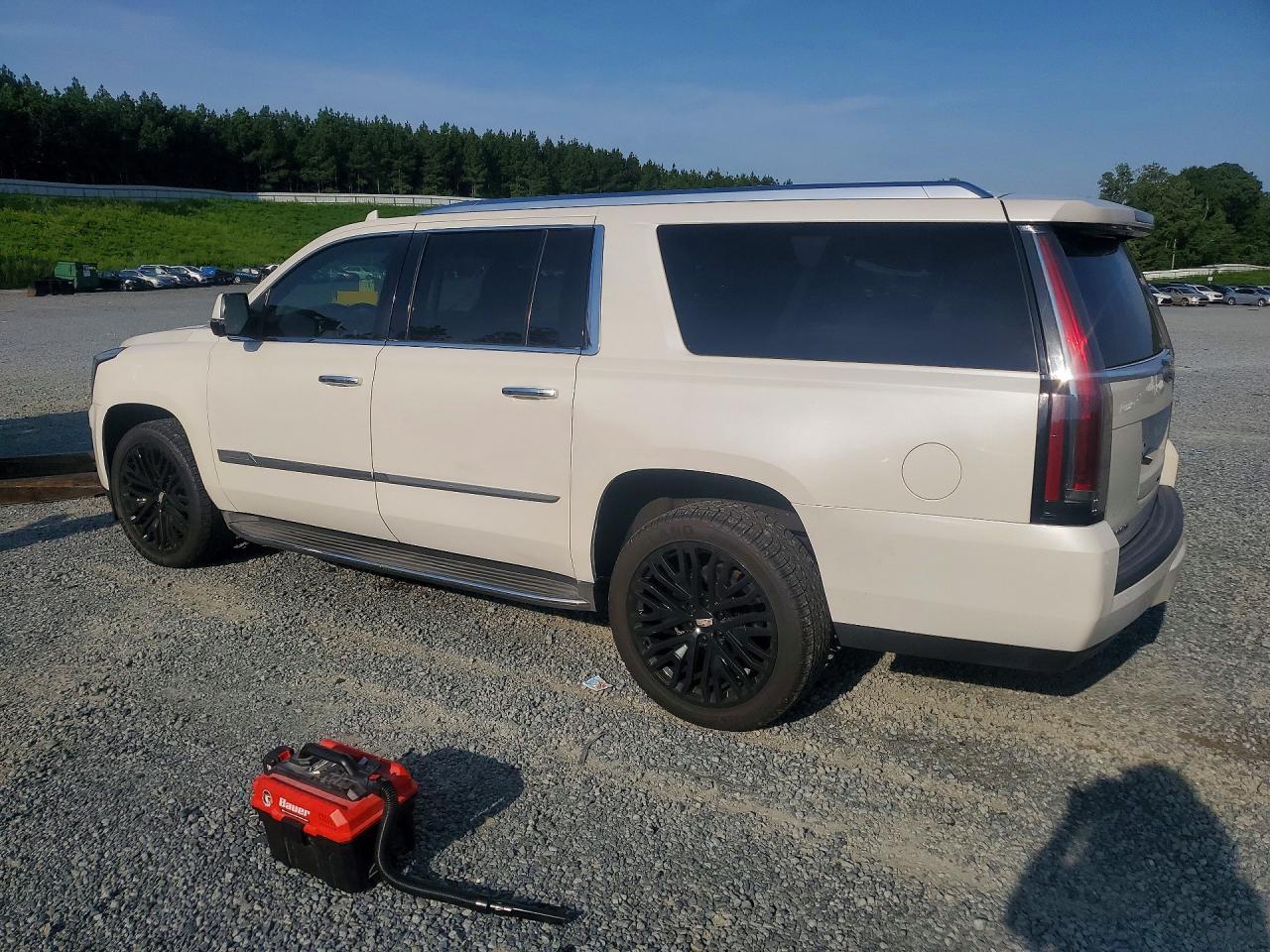 2015 Cadillac Escalade Esv Luxury - Фото 2