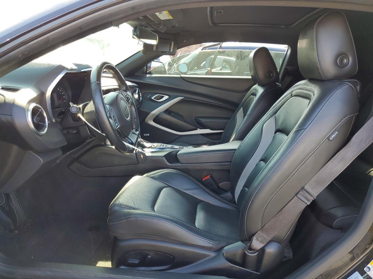 2022 Chevrolet Camaro Lt - Фото 7