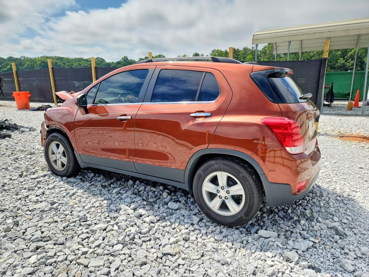 2019 Chevrolet Trax 1Lt - Image 2