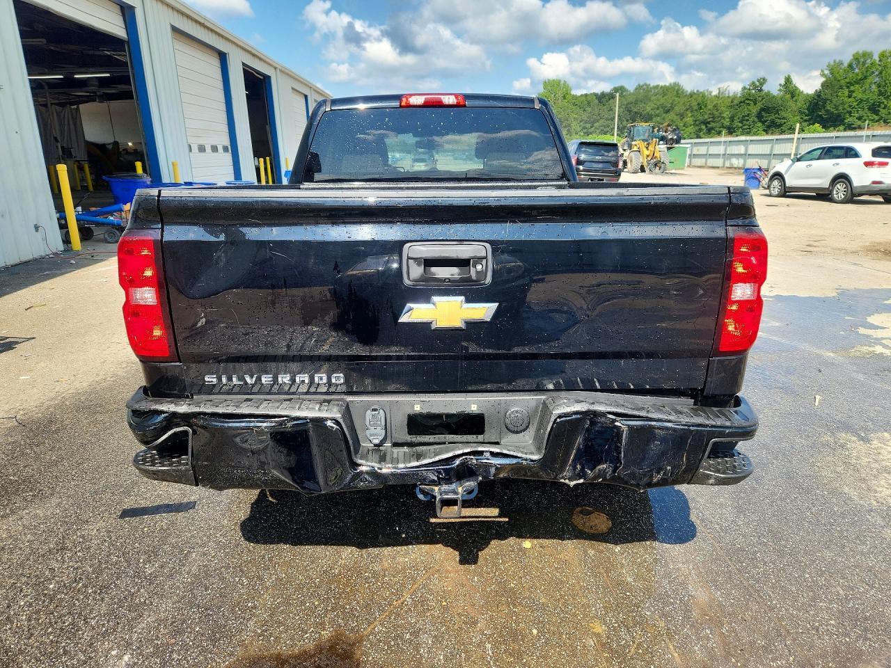 2018 Chevrolet Silverado C1500 Custom - Image 6