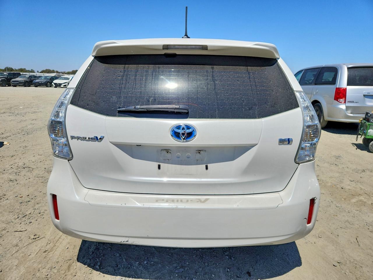 2014 Toyota Prius V Three - Фото 6