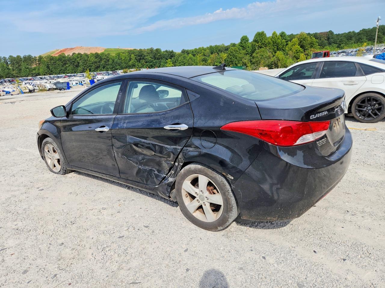 2013 Hyundai Elantra Gls - Фото 2