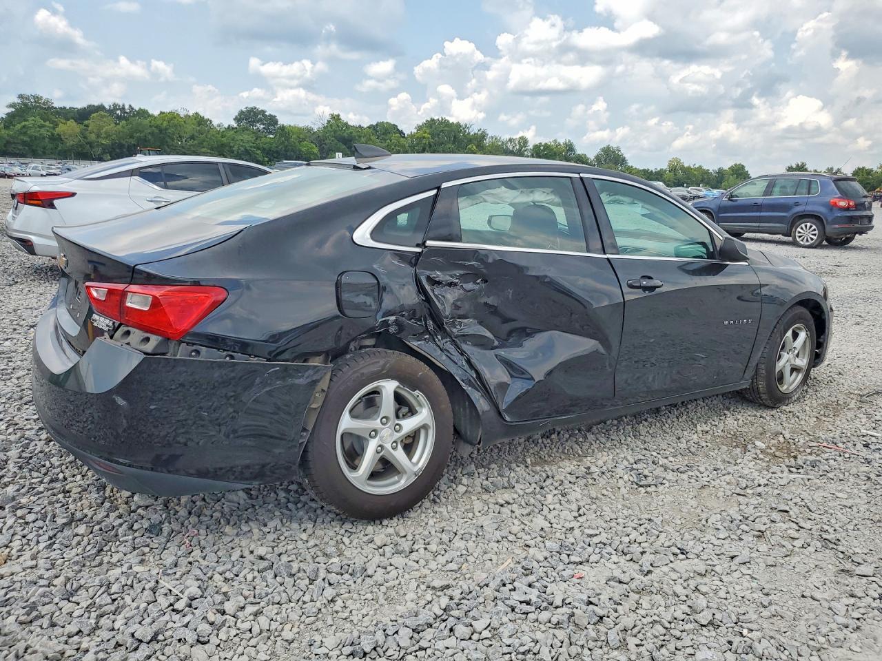 2017 Chevrolet Malibu Ls - Image 3