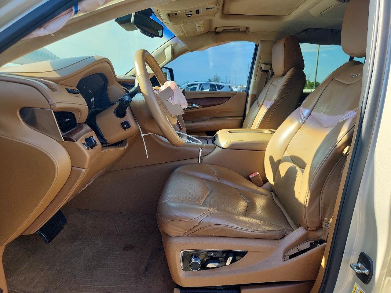 2016 Cadillac Escalade Platinum - Фото 7