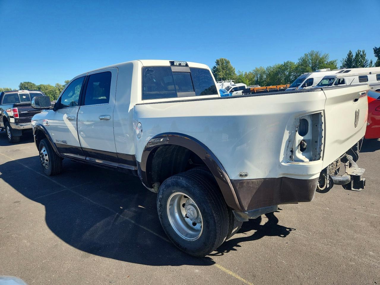 2022 Ram 3500 Longhorn - Фото 2