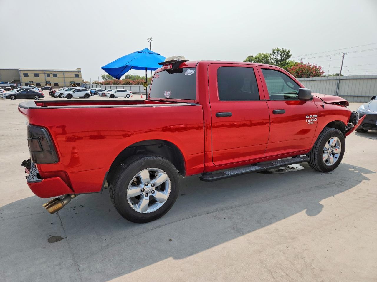 2022 Ram 1500 Classic Tradesman - Image 3