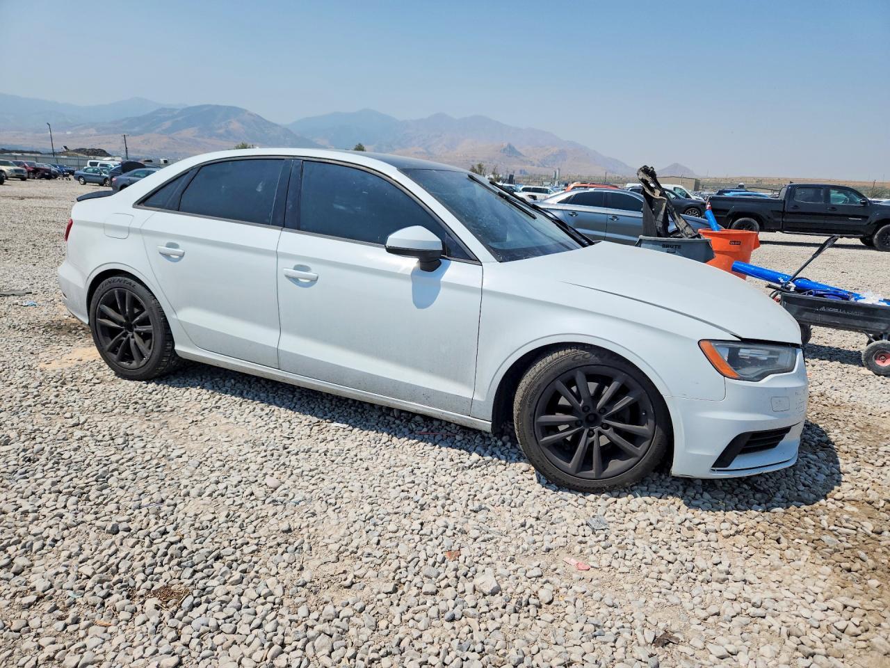 2015 Audi A3 Premium - Фото 4
