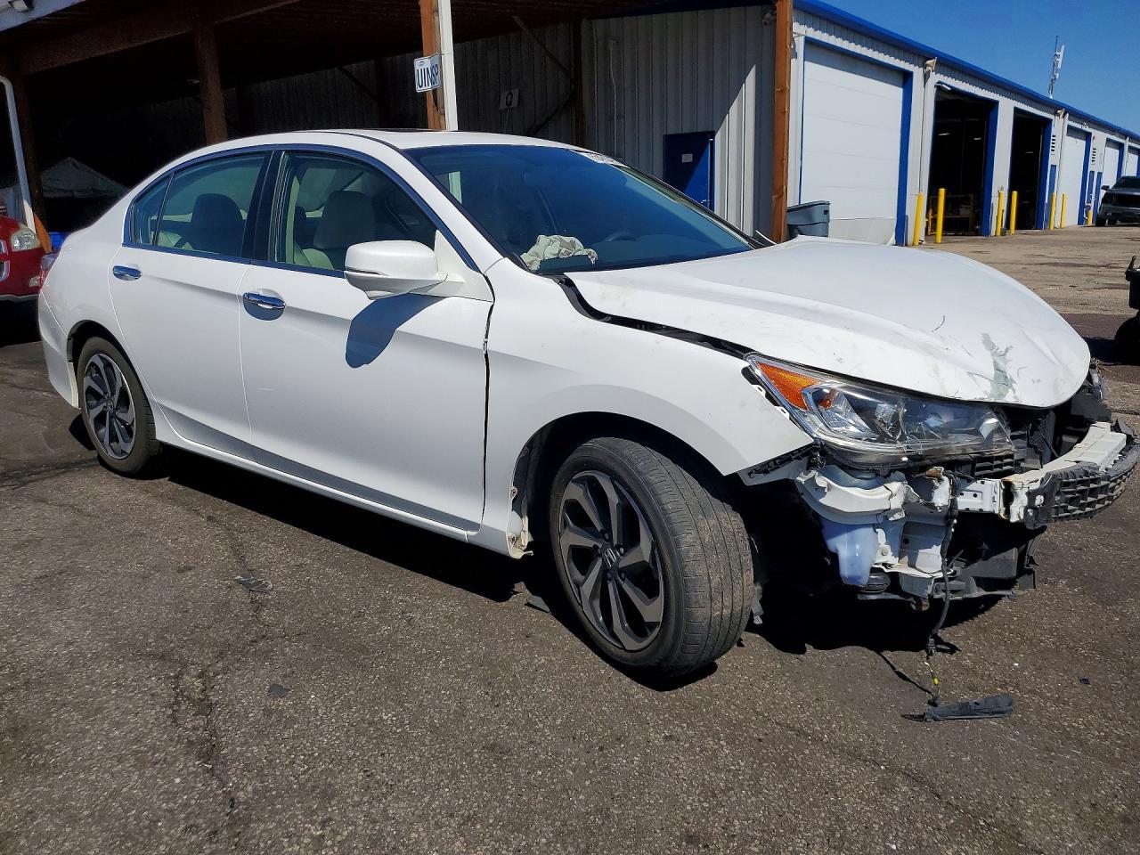 2017 Honda Accord Ex - Фото 4