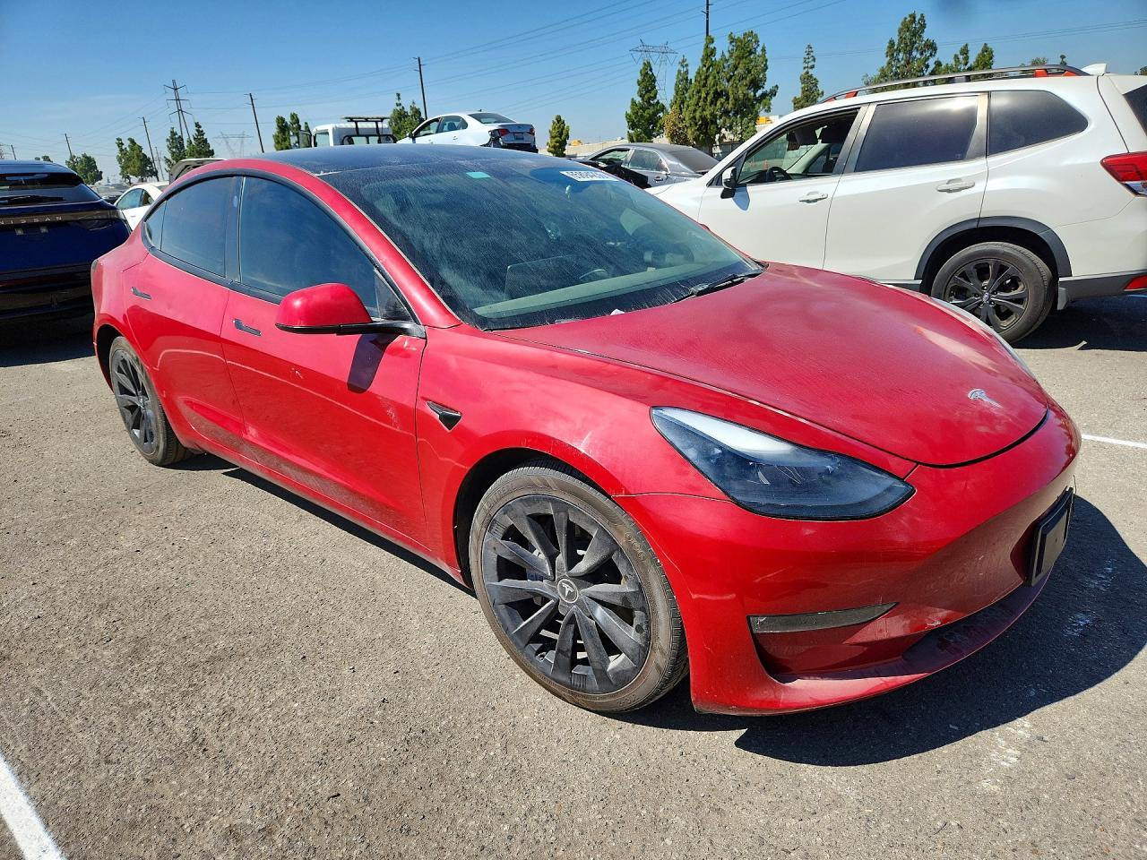 2023 Tesla Model 3 - Фото 4