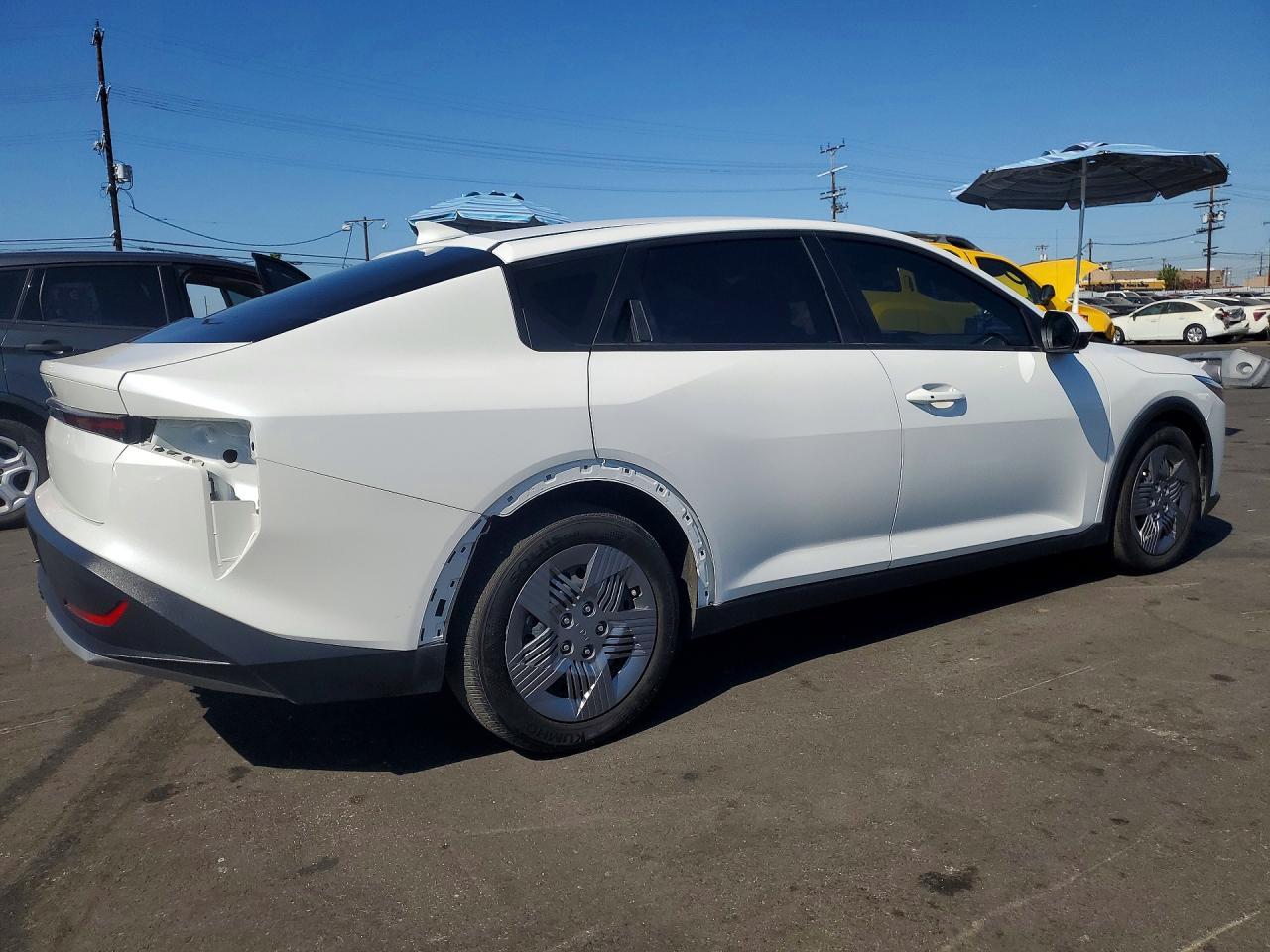 2025 Kia K4 Lx - Фото 3