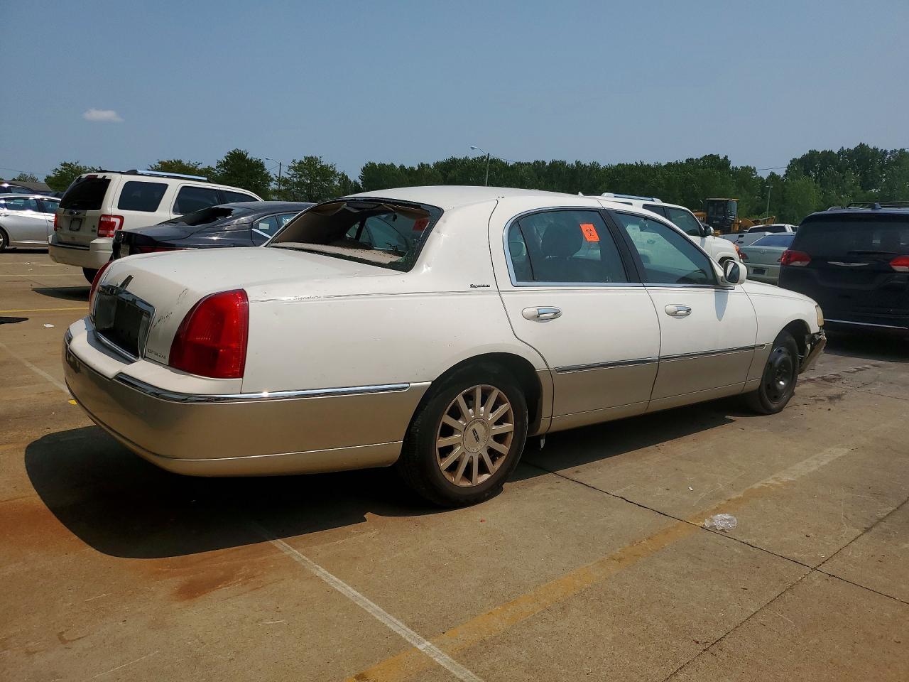 2007 Lincoln 4Dsd - Фото 3